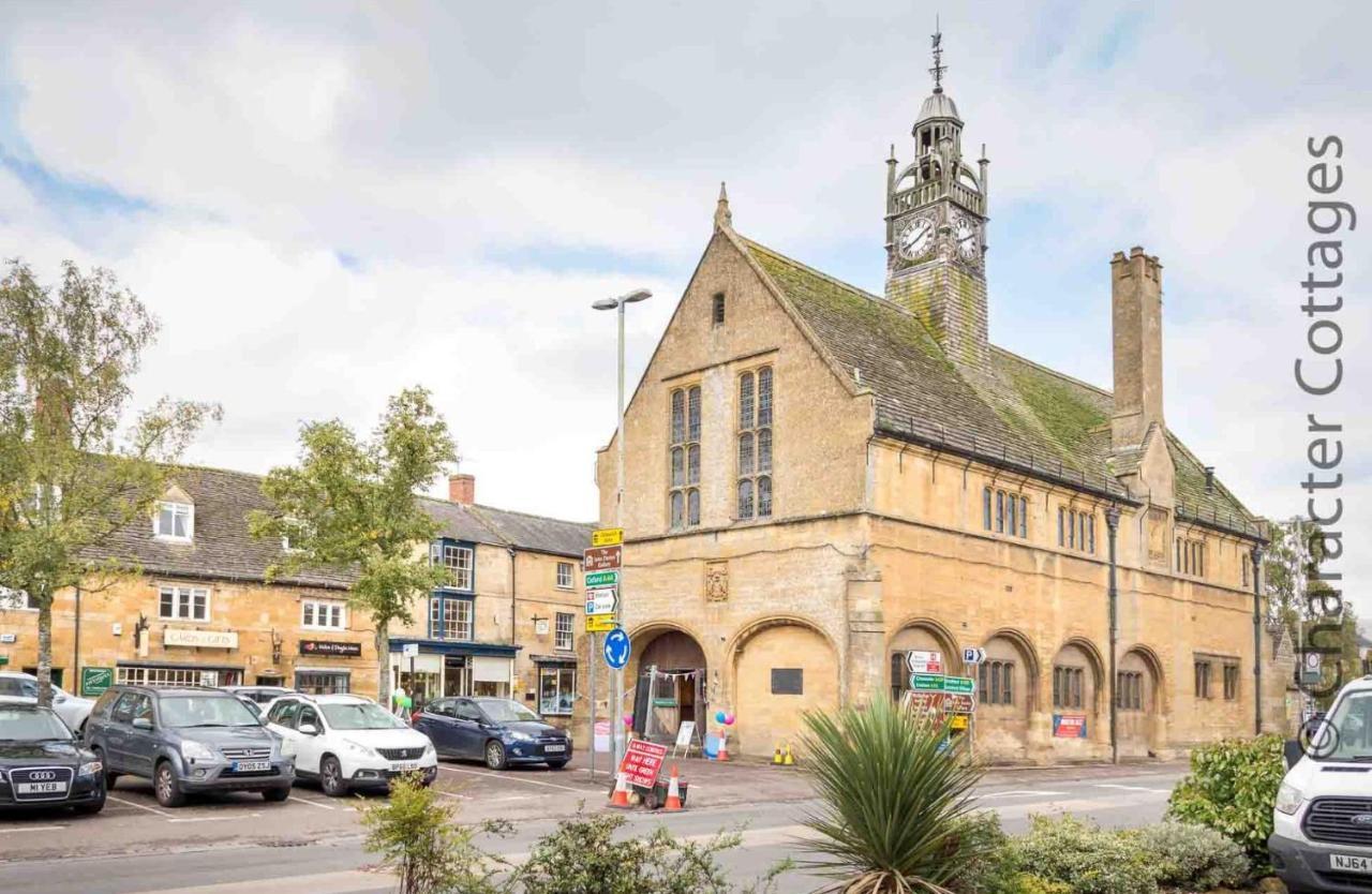 Eastnor Moreton-in-Marsh Exterior foto